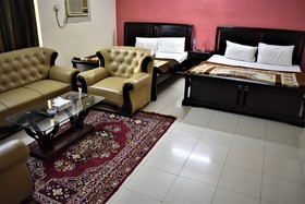 Grand Inn Guest House