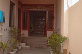 Holyzen Guest House Islamabad