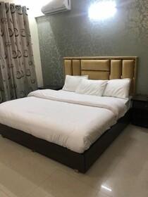Holyzen Guest House Islamabad