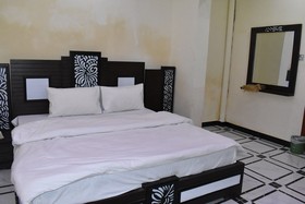 Hotel Numbal One
