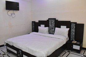 Hotel Numbal One