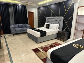 Hotel Oasis by Oxvue