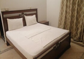 Imperial lodges