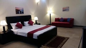 Imperial lodges