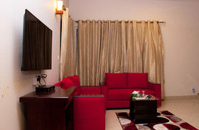 Livin Hub Guest House