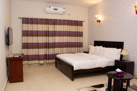 Livin Hub Guest House