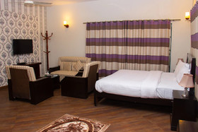 Livin Hub Guest House