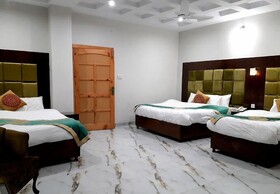 Manat Hotel