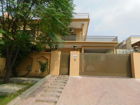Melberry House