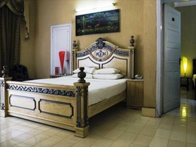 New Cape Grace Guest House
