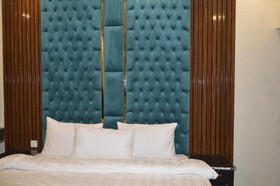 Rose Valet Guest House