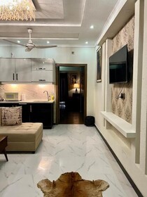 Serenity Corner Hotel Apartments