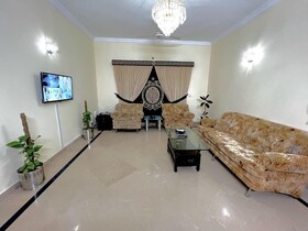 Step Inn Guest House