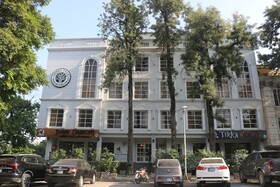 Three Trees Hotel