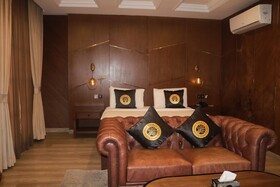 Three Trees Hotel