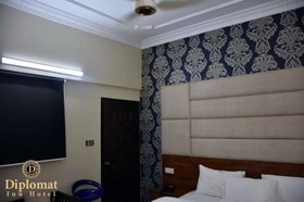 Diplomat Inn Hotel