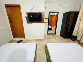 Hotel Bed & Rest