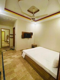Hotel Bed & Rest
