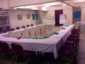 Hotel Crown Inn