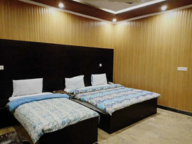 Hotel Defence Inn