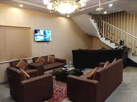 Hotel Defence Inn