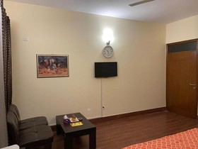 Hotel Executive Lodge