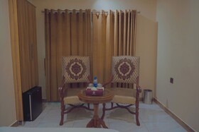 Hotel Pearl Inn