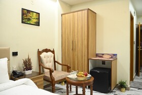 Hotel Pearl Inn