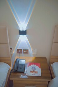 Hotel Pearl Inn
