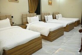 Hotel Pearl Inn