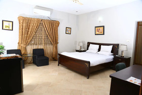 Luxury Inn Guest House
