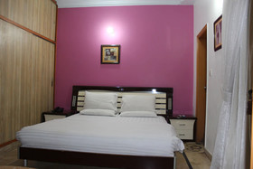 Luxury Inn Guest House
