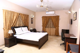 Luxury Inn Guest House