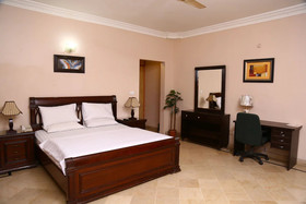 Luxury Inn Guest House
