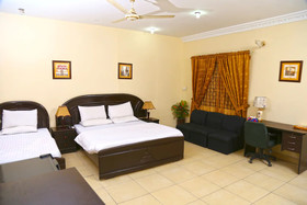 Luxury Inn Guest House