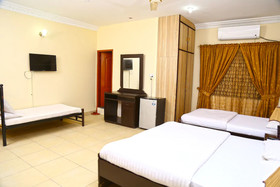 Luxury Inn Guest House