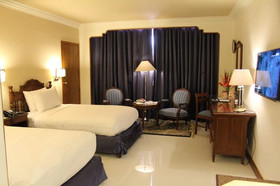 Regent Plaza Hotel & Convention Center