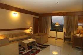 Regent Plaza Hotel & Convention Center