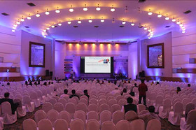 Regent Plaza Hotel & Convention Center