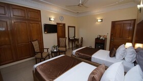 World Inn Karachi