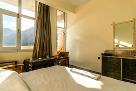 Al Barakaat Hotel