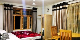 Bercha Guest House Dorkhan Hunza