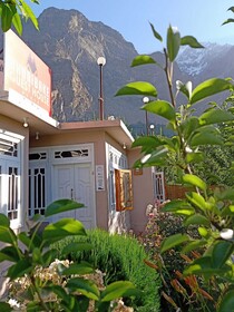 Bhuribake Guest House Hunza