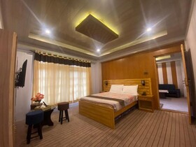 Elite Residency