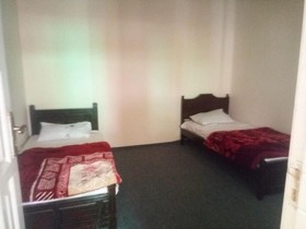 Four Seasons Family Guest House