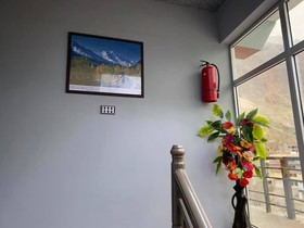 Golden Bite Hotel And Restaurant