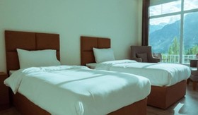 Hilltop Hotel Hunza