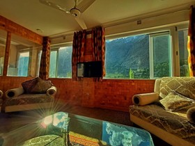 Mulberry Hotel