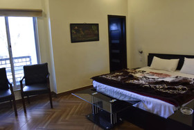62 Hill's Luxury Rooms
