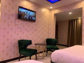 Dior One Hotel